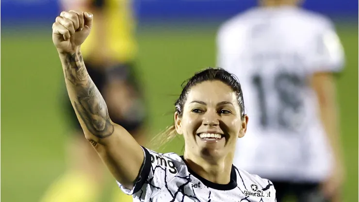Gabi Zanotti quer ficar no Timão. Foto: Thiago Calil/AGIF