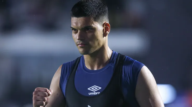 Gabriel Brazão segue na mira do Flamengo.