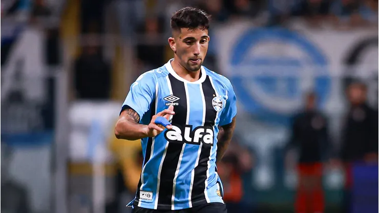 Kike Olivera está indo para o Bahia