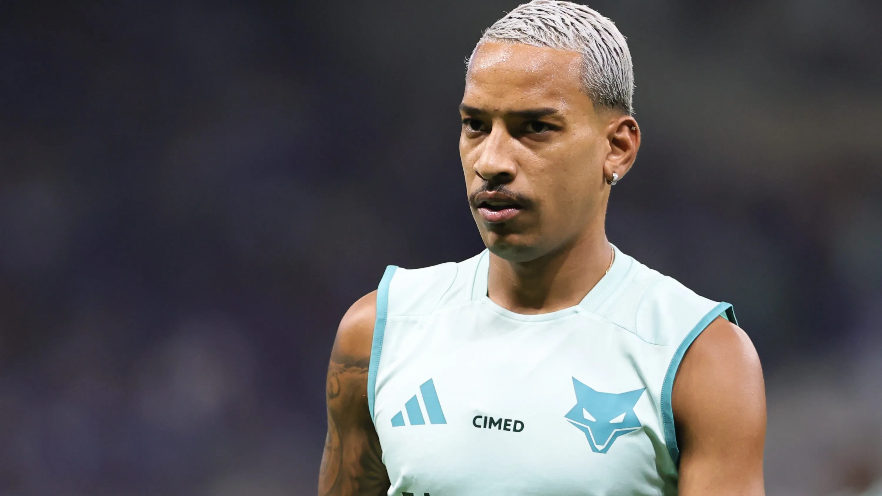 MG – BELO HORIZONTE – 10/12/2025 – COPA DO BRASIL 2025, CRUZEIRO X CORINTHIANS – Matheus Pereira jogador do Cruzeiro durante aquecimento antes da partida contra o Corinthians no estadio Mineirao pelo campeonato Copa Do Brasil 2025. Foto: Gilson Lobo/AGIF