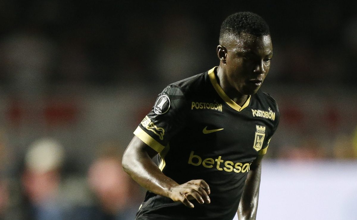 Santos desiste de negócio e não faz novos esforços por Hinestroza, do Atlético Nacional