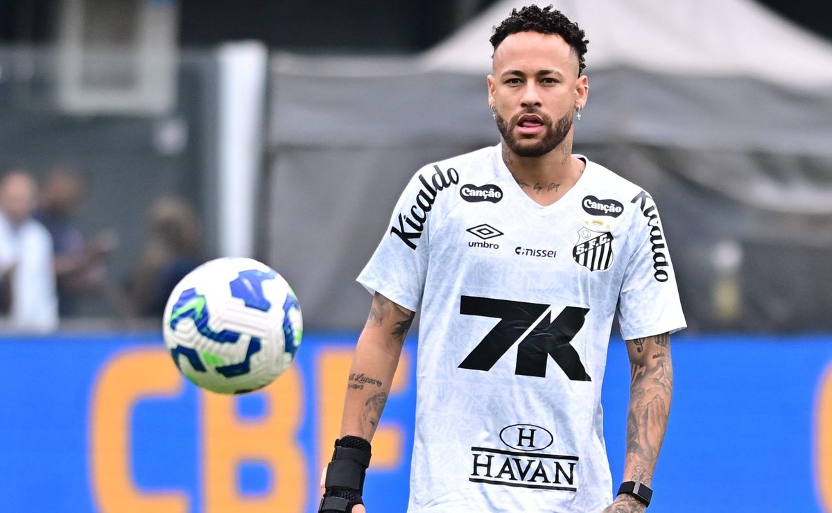 Neymar tem provável data de retorno ao Santos e deve estar disponível contra o São Paulo