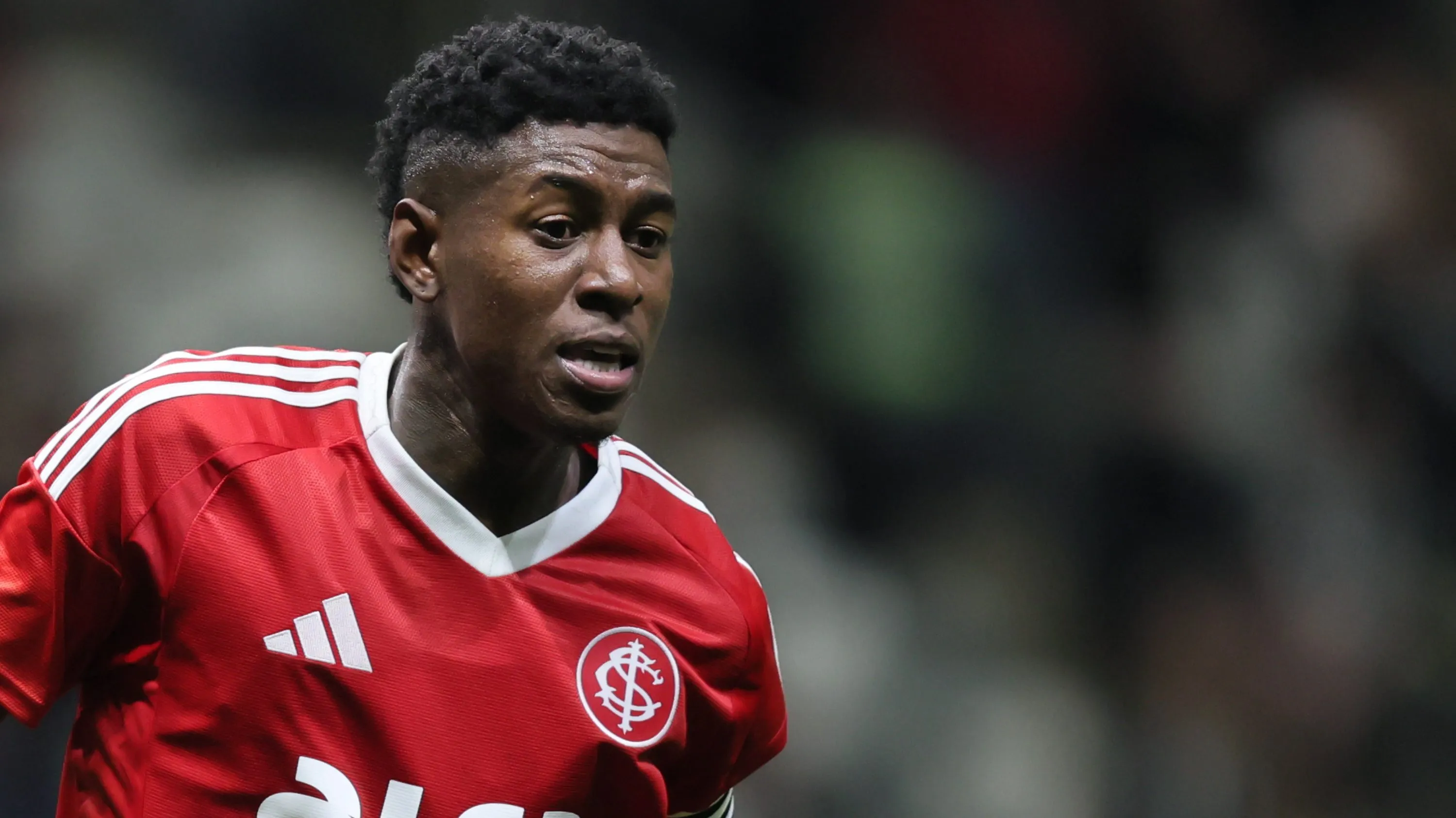 Vitão em campo pelo Intrnacional. Foto: Gilson Lobo/AGIF