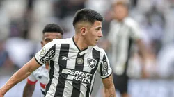 Almada jogador do Botafogo durante partida contra o Sao Paulo no estadio Engenhao pelo campeonato Brasileiro A 2024. Foto: Thiago Ribeiro/AGIF