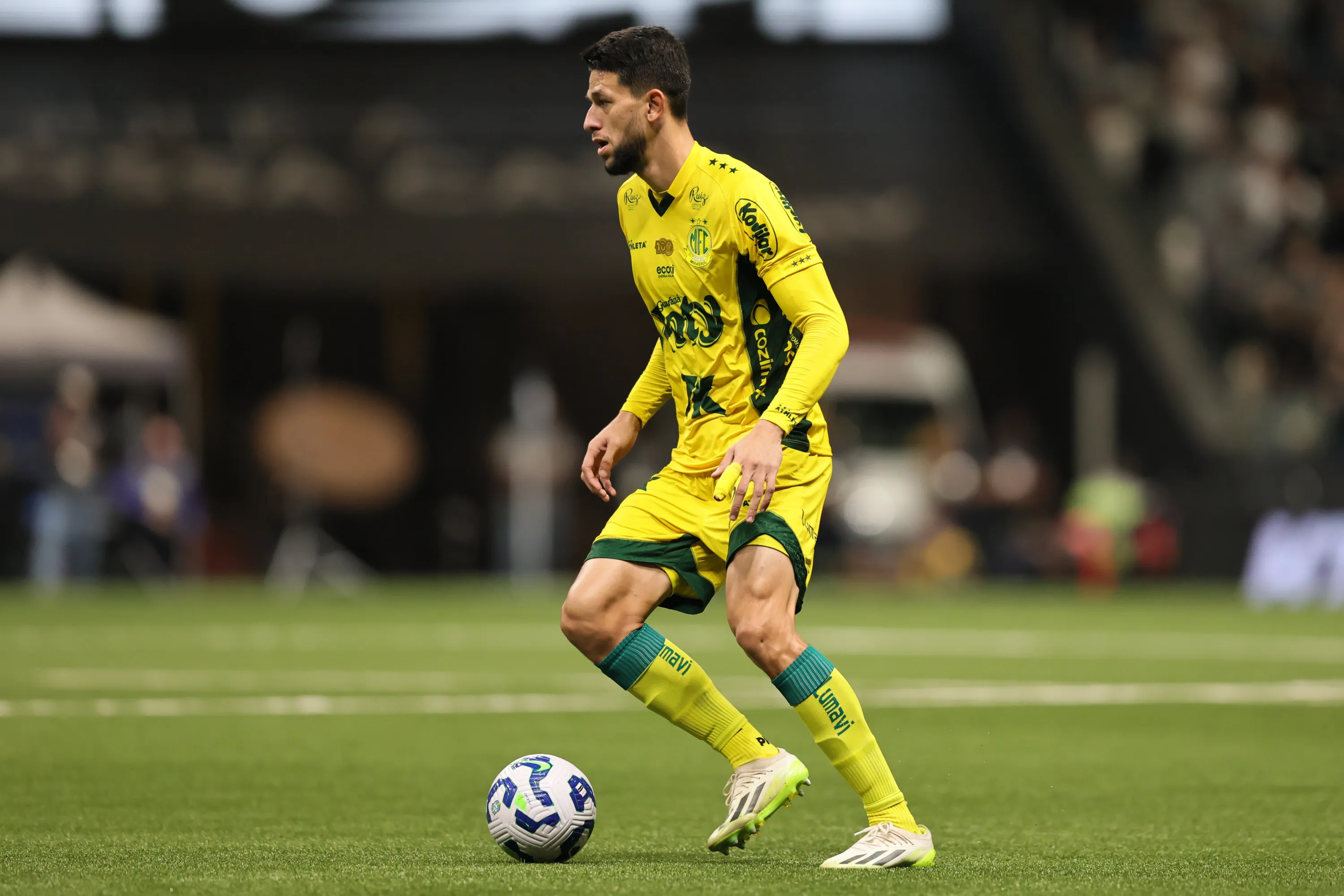 Jemmes jogador do Mirassol durante partida contra o Atletico-MG no estadio Arena MRV pelo campeonato Brasileiro A 2025. Foto: Gilson Lobo/AGIF