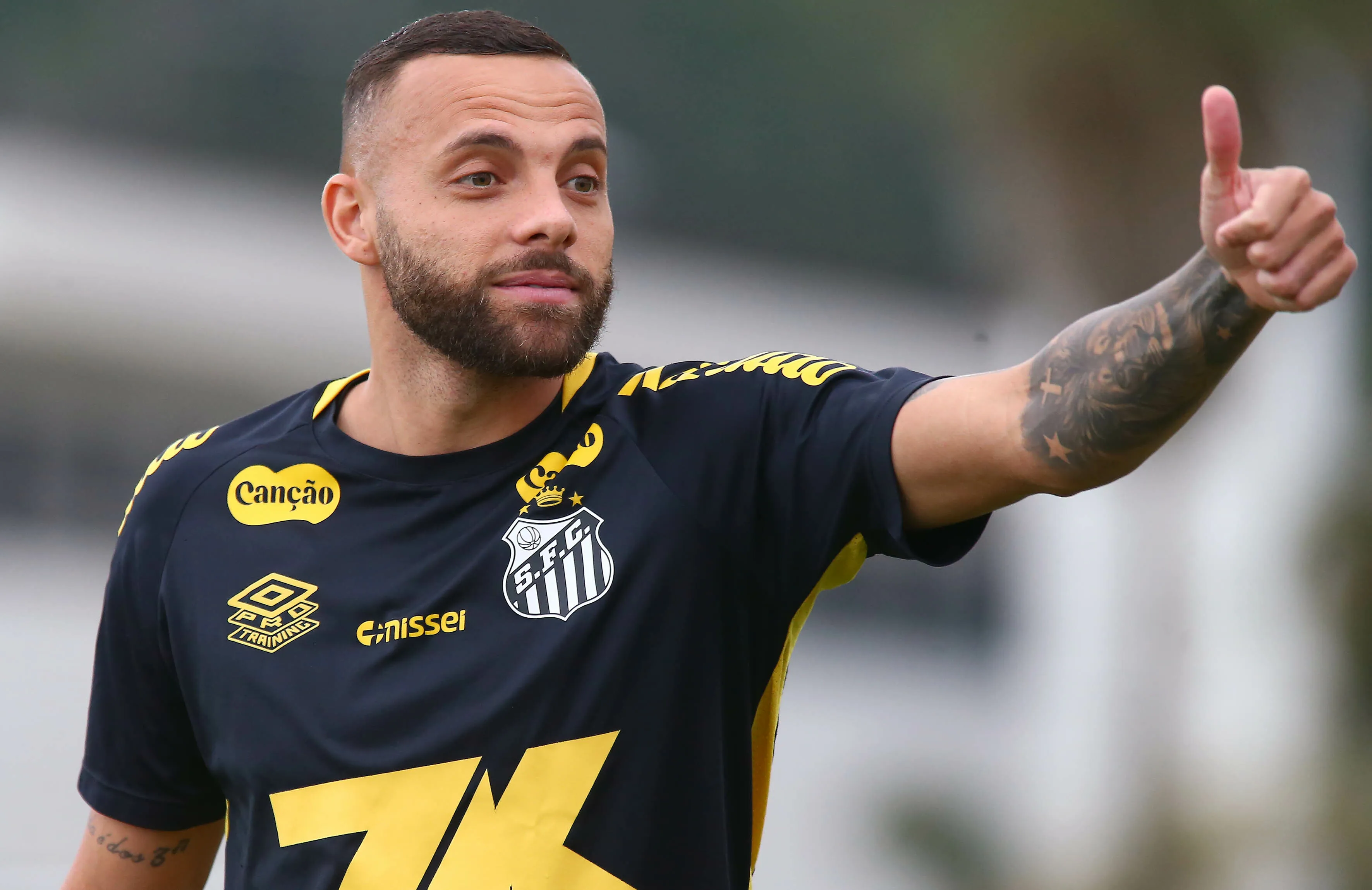 Guilherme durante treino do Santos em 2025. Foto: Mauricio De Souza/AGIF