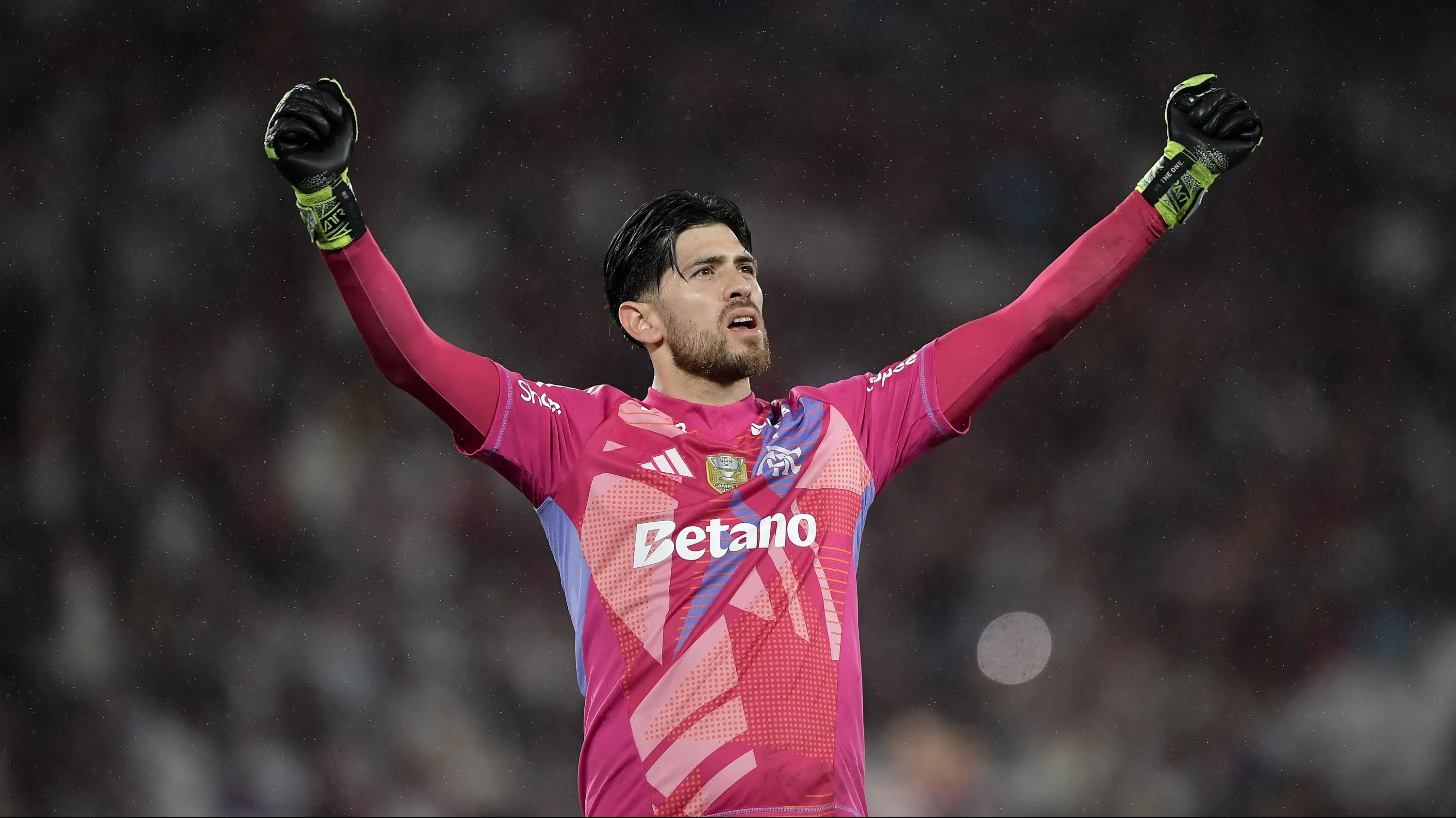 Rossi goleiro do Flamengo durante partida contra o Palmeiras no estadio Maracana pelo campeonato Brasileiro A 2025. Foto: Thiago Ribeiro/AGIF