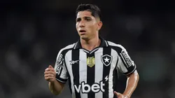 Savarino jogador do Botafogo durante partida contra o Vasco no estadio Engenhao. Foto: Thiago Ribeiro/AGIF