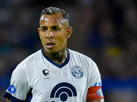 Santos planeja contratação de Sebastian Villa para 2026