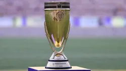 Troféu da Copinha. Foto: Marcello Zambrana/AGIF
