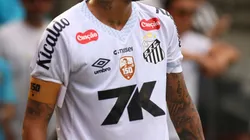 Santos encerra acordo milionário com patrocinadora e abre 2026 em busca de novo parceiro - Foto Mauricio De SouzaAGIF