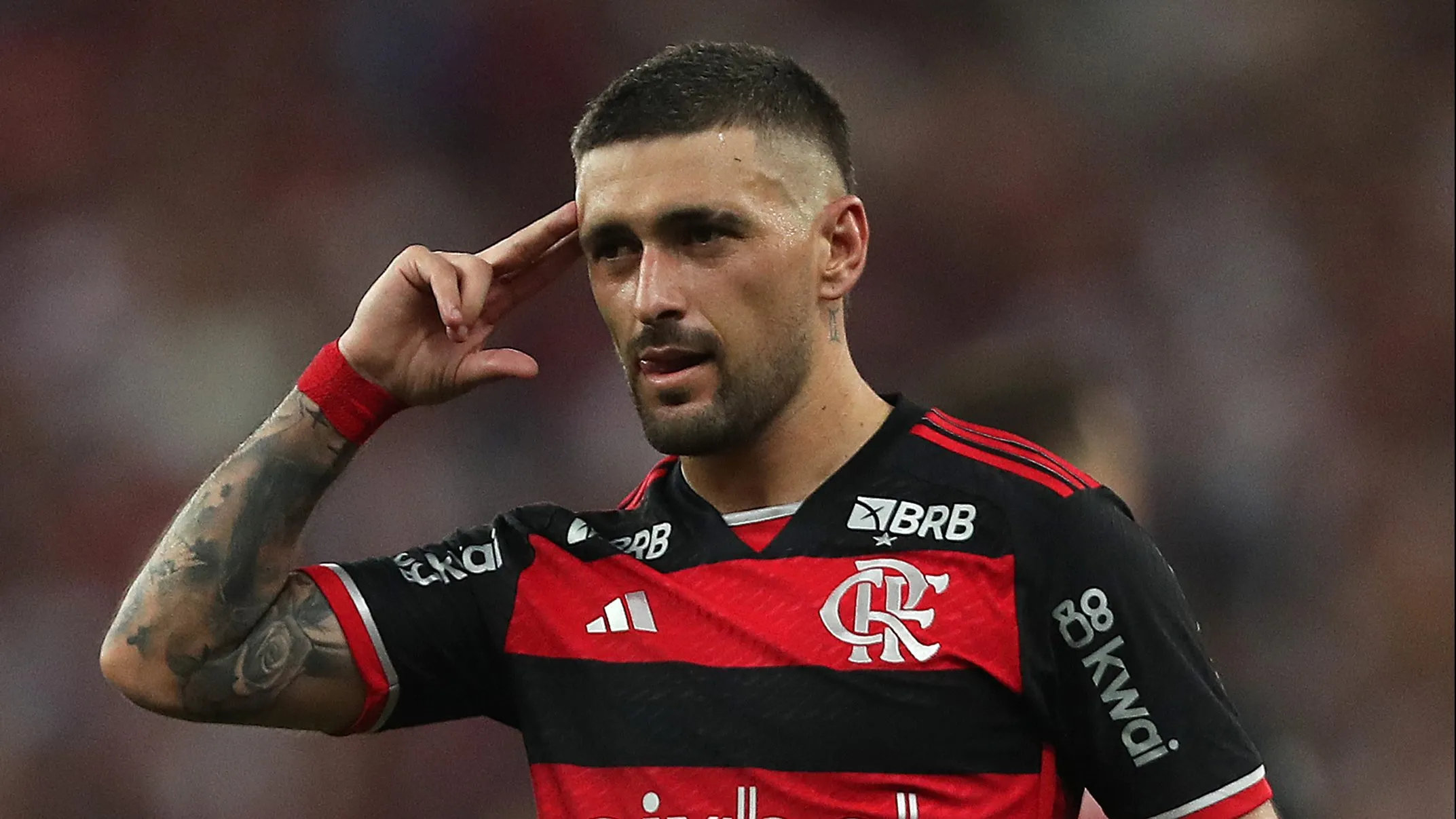Arrascaeta em campo pelo Flamengo. (Photo by Wagner Meier/Getty Images)