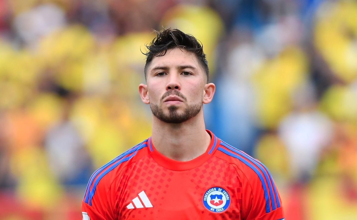 Após negociação com Loyola travar, Marcelo Teixeira autoriza Santos a buscar um plano B no mercado