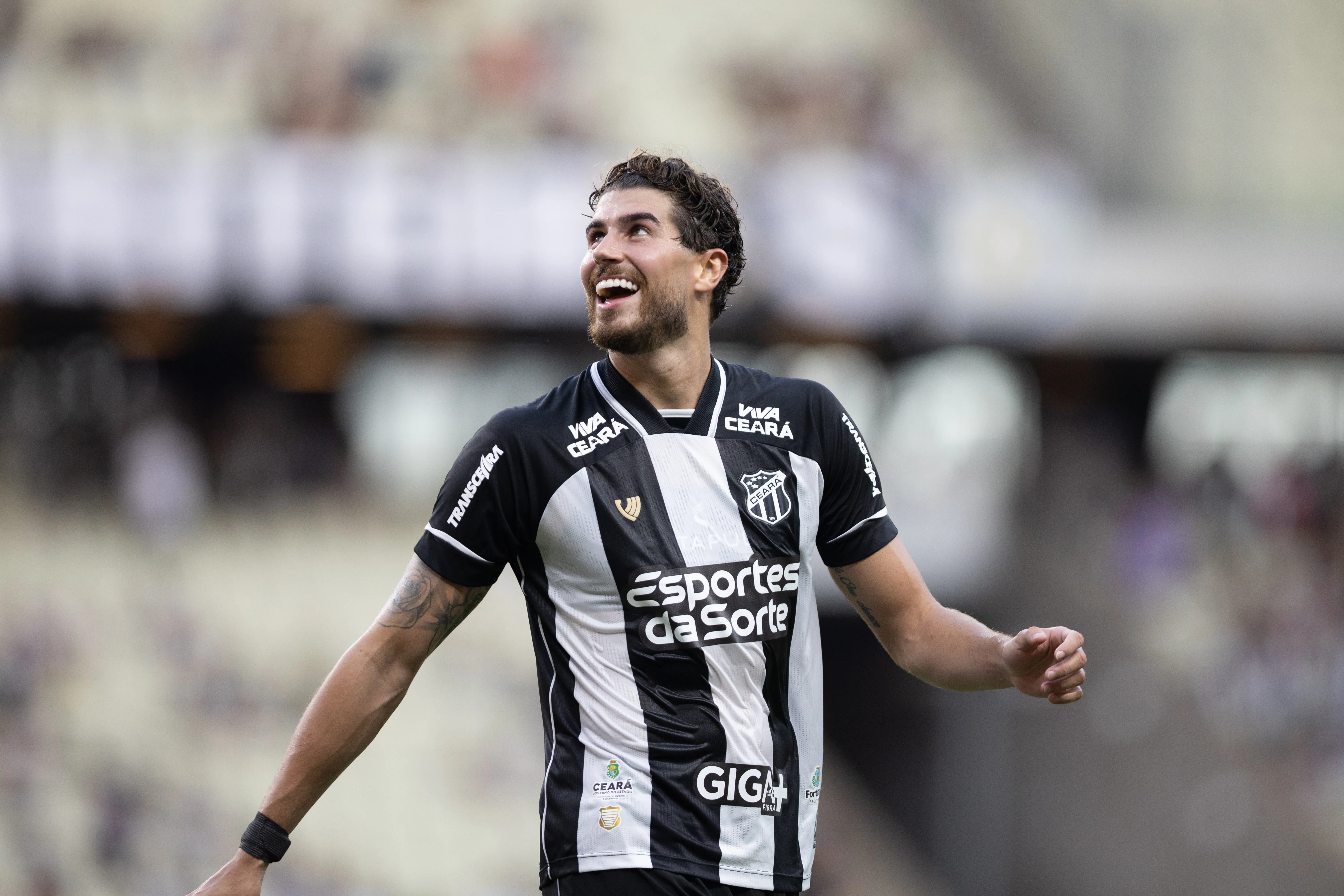 Pedro Raul  jogador do Ceara durante partida contra o Bragantino no estadio Arena Castelao pelo campeonato Brasileiro A 2025. Foto: Baggio Rodrigues/AGIF