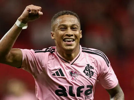 Santos observa situação de Vitinho