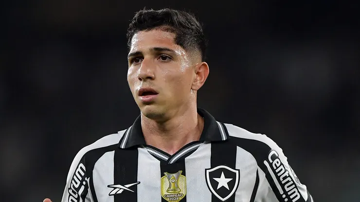 Savarino jogador do Botafogo durante partida contra o Vasco. Foto: Thiago Ribeiro/AGIF