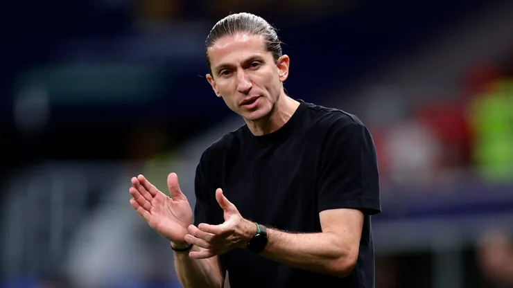 Treinador segue de olho nas opções para o Flamengo. Photo by Getty Images/Getty Images