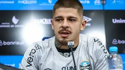 Jorge foi apresentado como novo goleiro do Grêmio. (Foto: Lucas Uebel/Grêmio FBPA)