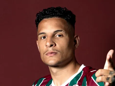 Guilherme Arana chega ao Fluminense precisando superar Renê
