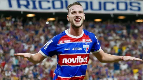 Meia tem o futuro incerto - Foto: Baggio Rodrigues/AGIF.