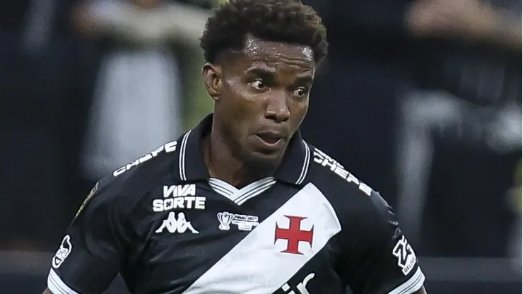 Volante fez bons jogos em 2025 - Foto: Ricardo Moreira/Getty Images.