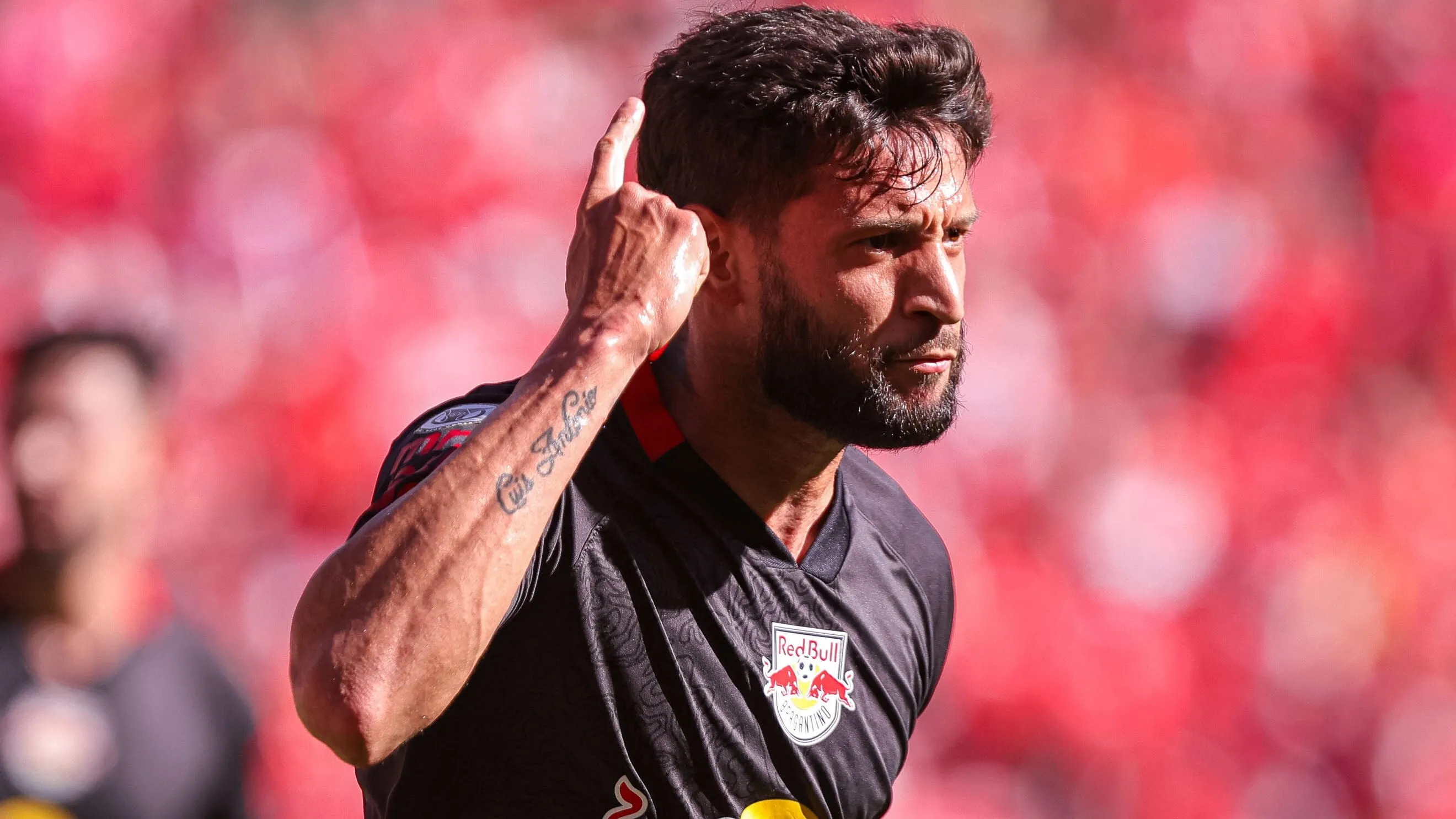 Juninho Capixaba - Foto: Maxi Franzoi/AGIF.