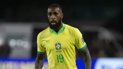 Gerson em partida pela Seleção Brasileira