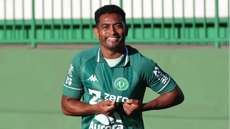 Marcos Vinícius, reforço da Chapecoense para 2026. Foto: Divulgação/Chapecoense