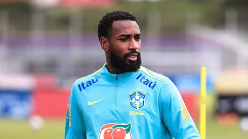 Gerson em treino da Seleção Brasileira.