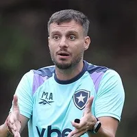 Botafogo não avançará em jogadores indicados por Anselmi