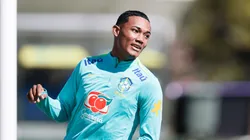 Flamengo tem interesse por Raykonnen.