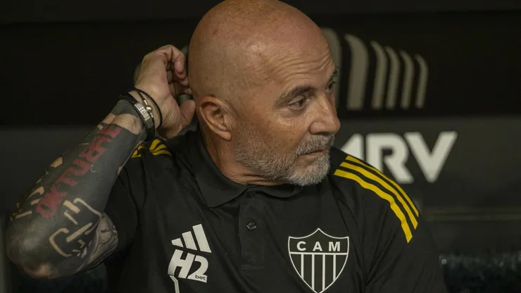 Treinador quer novos reforços - Foto: Fernando Moreno/AGIF.