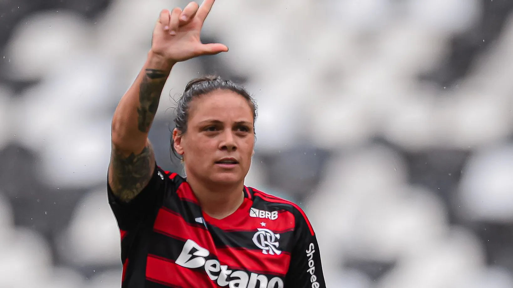 Glaucia em campo pelo Flamengo