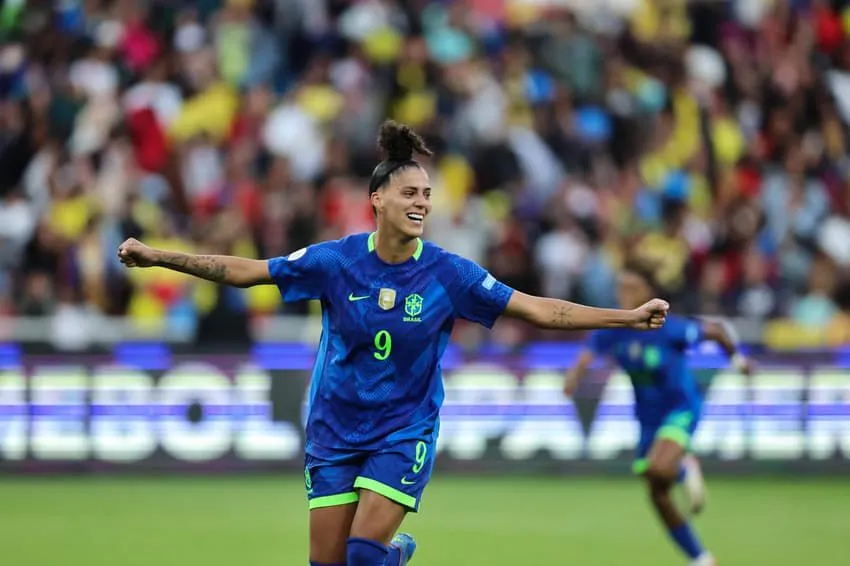 Amanda Gutierres pela Seleção. Foto: Lívia Villas Boas/CBF