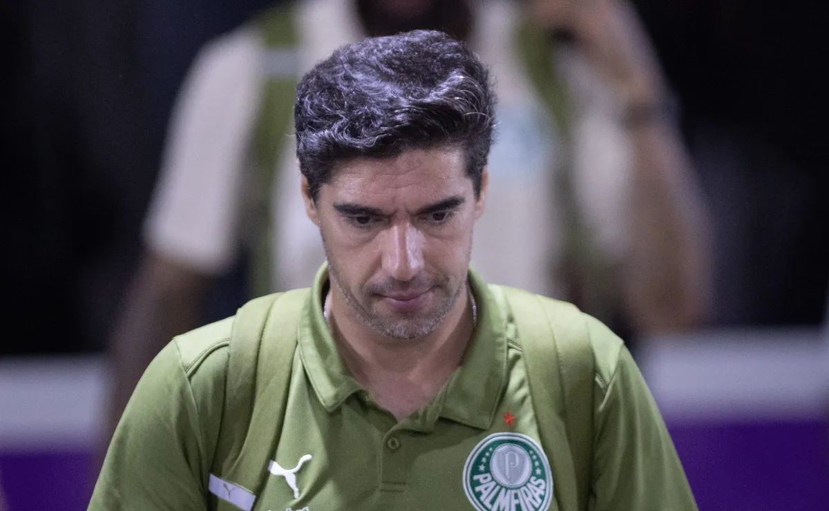 Após derrota inesperada, Abel Ferreira reage: 