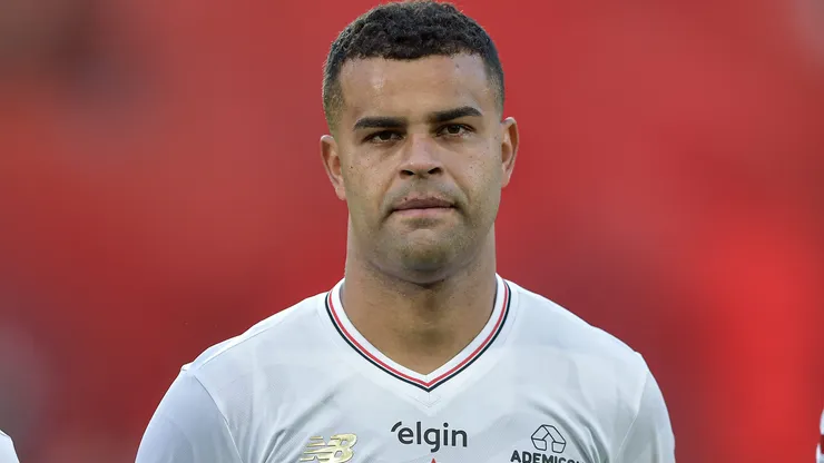 Alisson estaria no radar do Corinthians, mas São Paulo faz exigência