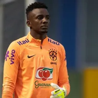Flamengo muda plano e encaminha contratação do goleiro Andrew