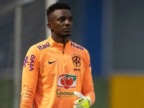 Flamengo muda plano e encaminha contratação do goleiro Andrew