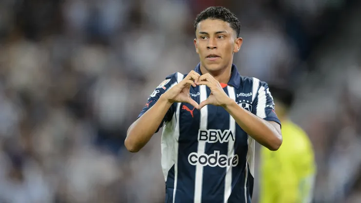 Johan Rojas será o 9º estrangeiro do Vasco para 2026 - Foto: Azael Rodriguez/Getty Images