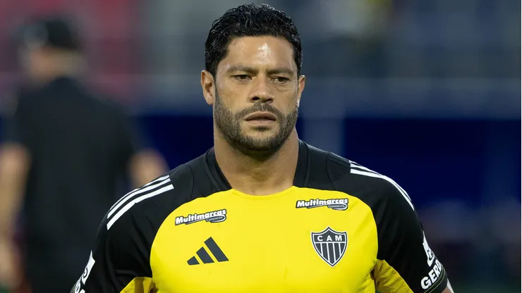 Hulk jogador do Bragantino durante aquecimento antes da partida contra o Atletico-MG no estadio Cicero De Souza Marques pelo campeonato Brasileiro A 2025. Foto: Joisel Amaral/AGIF