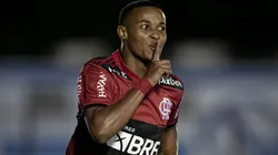 Com Lázaro no ataque, Flamengo derrotou a Portuguesa-RJ na estreia do Carioca de 2022 Foto: Jorge Rodrigues/AGIF