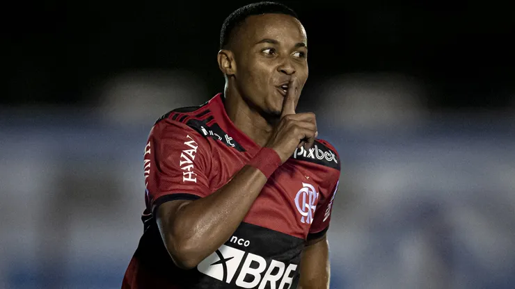 Com Lázaro no ataque, Flamengo derrotou a Portuguesa-RJ na estreia do Carioca de 2022 Foto: Jorge Rodrigues/AGIF