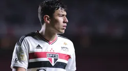 Ferraresi, jogador do São Paulo, durante partida contra o Internacional no estadio Morumbi pelo campeonato Brasileiro A 2022. Foto: Ettore Chiereguini/AGIF