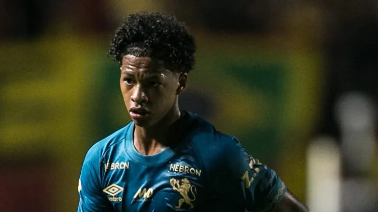 Zé Lucas, volante do Sport