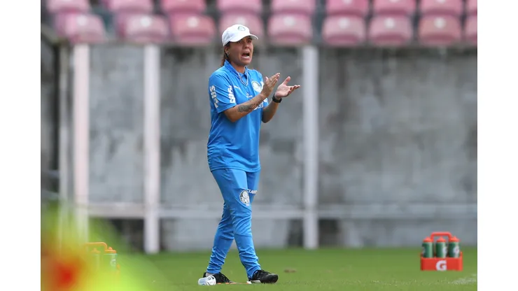Camilla comanda agora a Seleção. Foto: Marlon Costa/AGIF