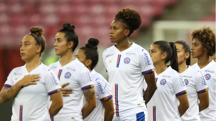 Jogadoras do Bahia. Foto: Marlon Costa/AGIF