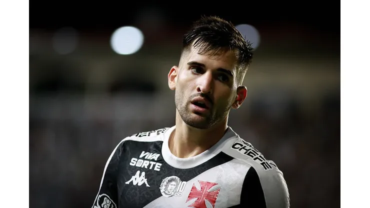Benjamin Garré tem Huracán, seu ex-clube na Argentina, buscando sua contratação para 2026 - Foto: Matheus Lima/CRVG