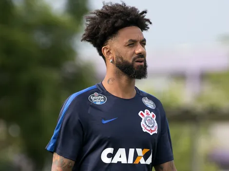 Ex-volante do Corinthians, Cristian é denunciado por ex-esposa