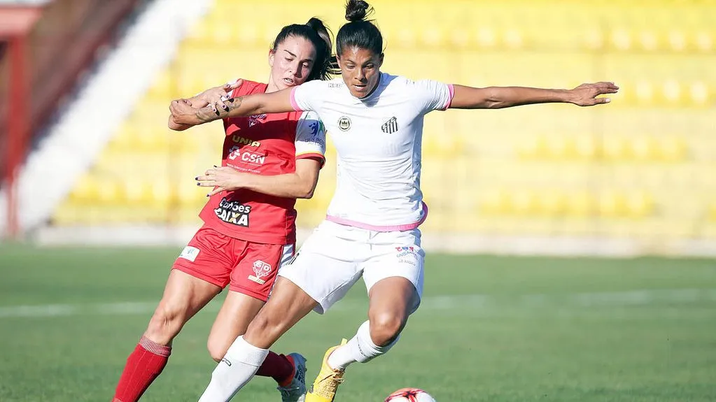 Sole Jaimes como jogadora do Santos