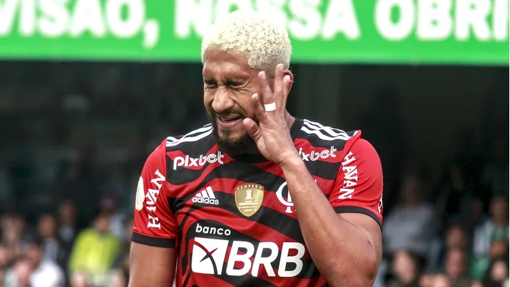 Pablo não teve boa passagem pelo CRF.